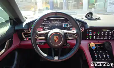 Porsche Taycan 2023 Автомат в Москве № 626772, миниатюра 9