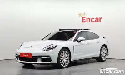 Porsche Panamera, 2018