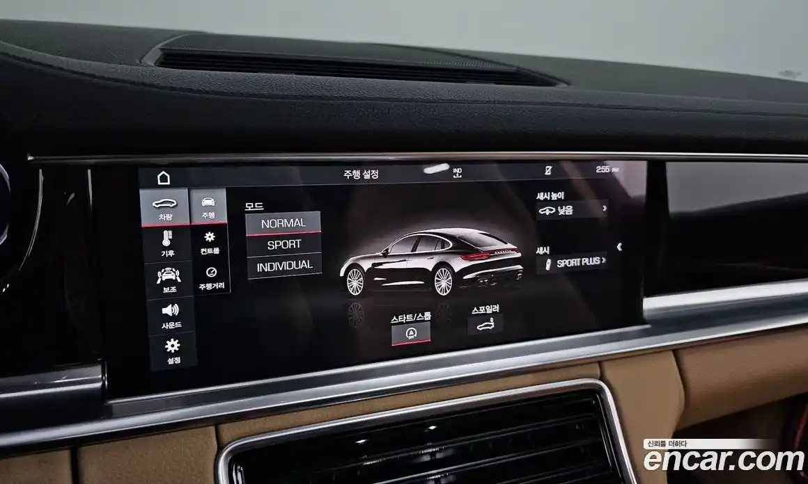 Porsche Panamera 2018 3.0 Автомат в Москве № 626794, фото 16