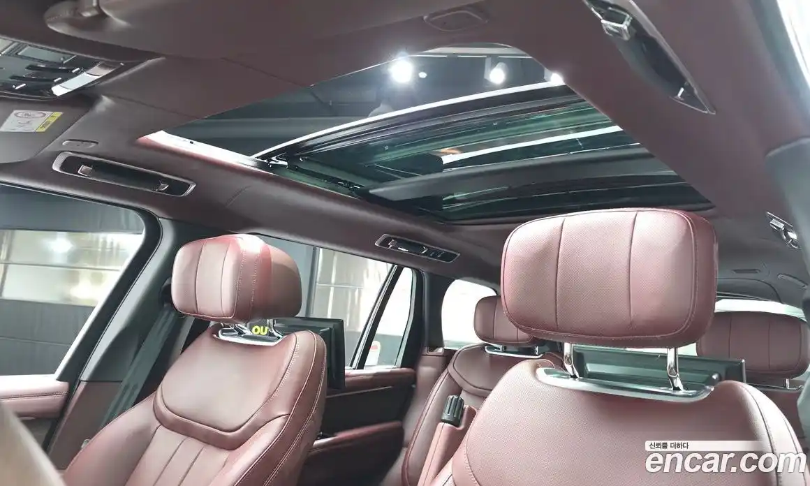 Land Rover Range-Rover 2025 4.4 Автомат в Москве № 627178, фото 18