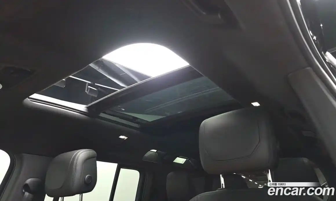 Land Rover Defender 2024 2.0 Автомат в Москве № 627359, фото 15