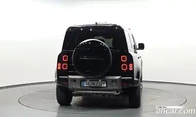 Land Rover Defender 2024 2.0 Автомат в Москве № 627359, миниатюра 3