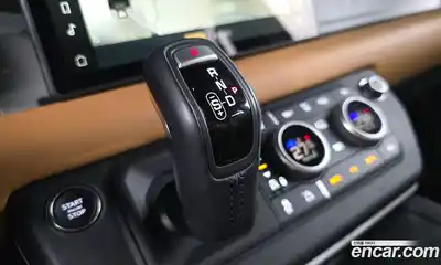 Land Rover Defender 2024 2.0 Автомат в Москве № 627359, миниатюра 8