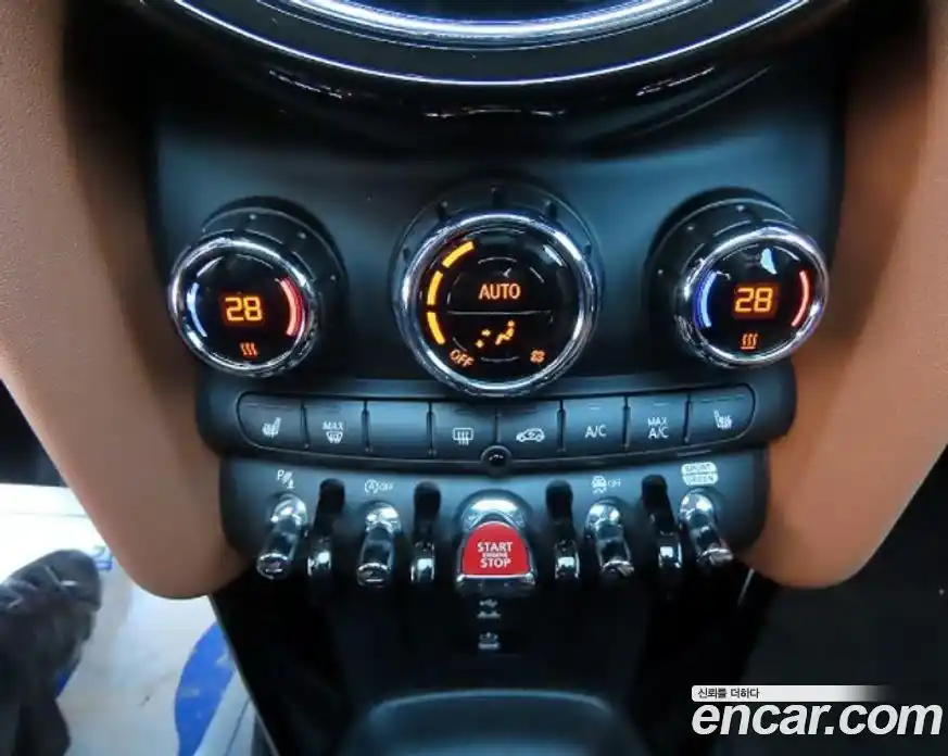 Mini Cooper 2023 2.0 Автомат в Москве № 627676, фото 18