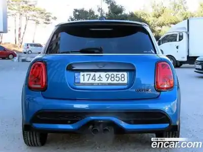 Mini Cooper 2023 2.0 Автомат в Москве № 627676, миниатюра 4