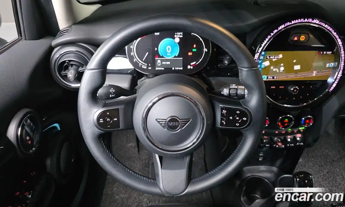 Mini Cooper 2022 1.5 Автомат в Москве № 627812, фото 14