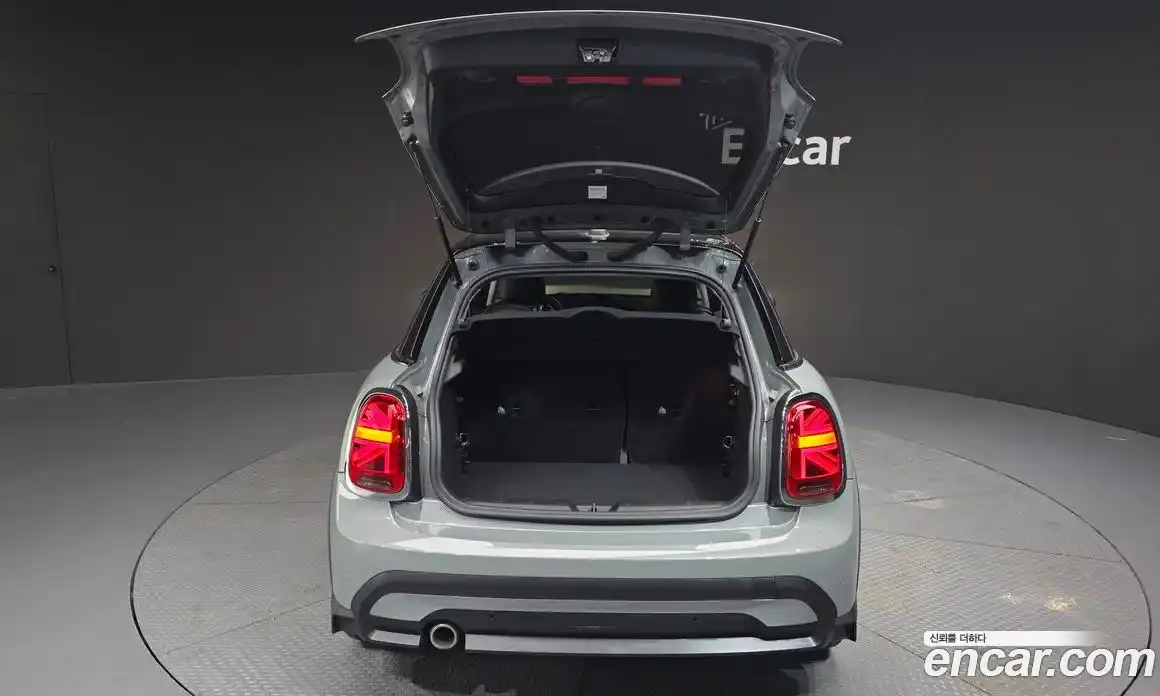 Mini Cooper 2022 1.5 Автомат в Москве № 627812, фото 20