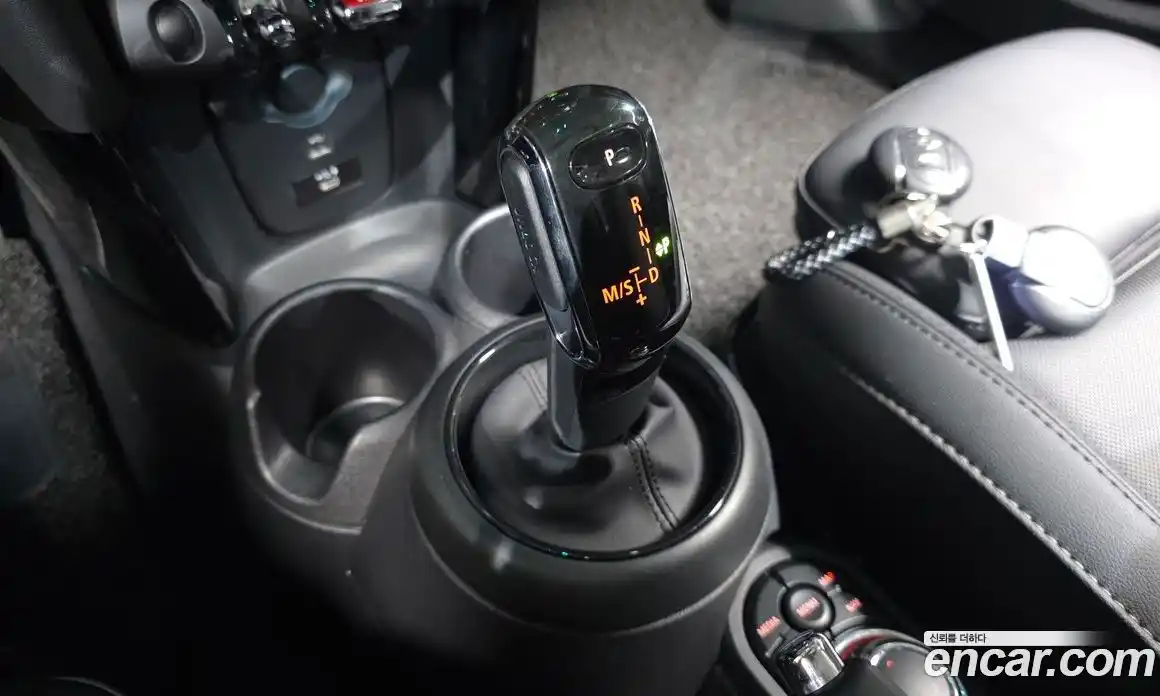 Mini Cooper 2022 1.5 Автомат в Москве № 627812, фото 9