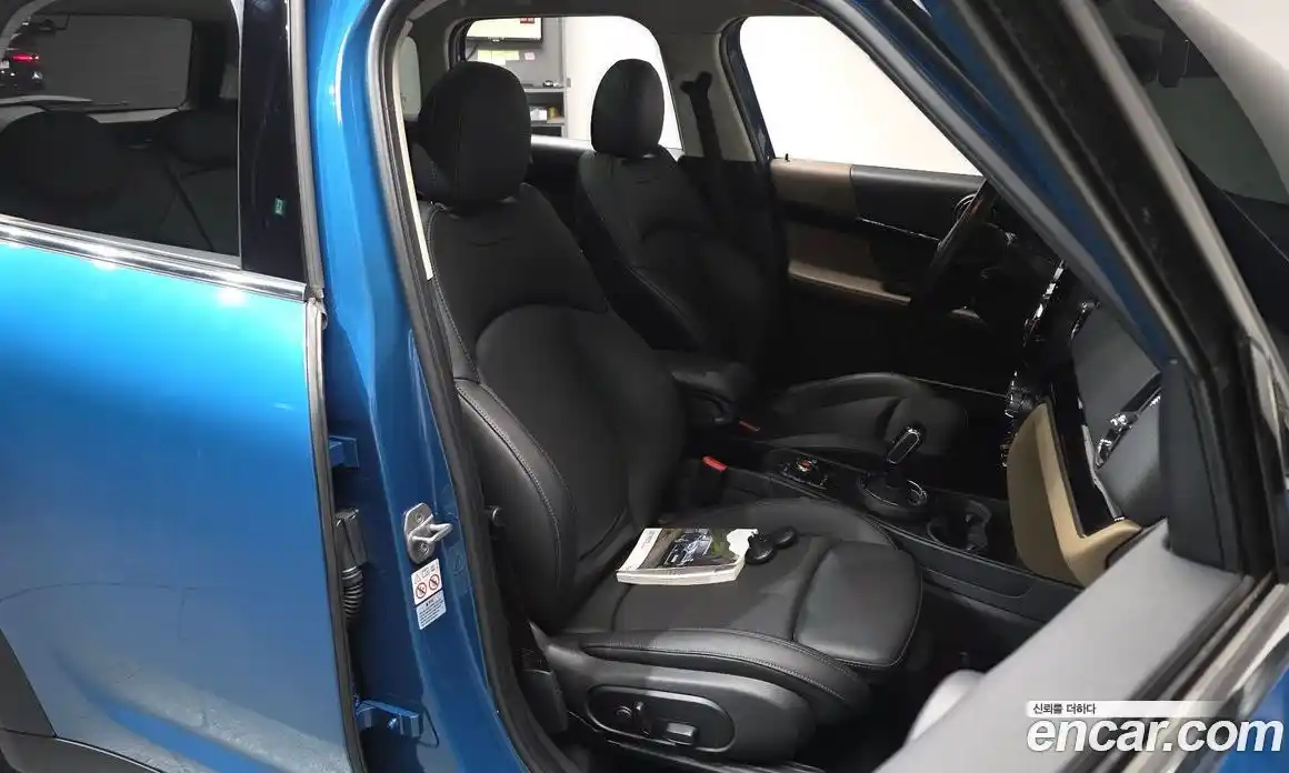 Mini Countryman 2018 2.0 Автомат в Москве № 628054, фото 12