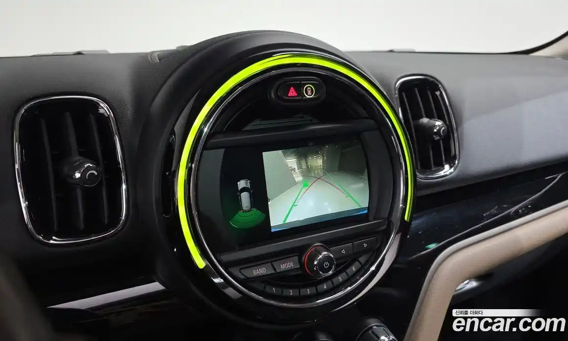 Mini Countryman 2018 2.0 Автомат в Москве № 628054, фото 16