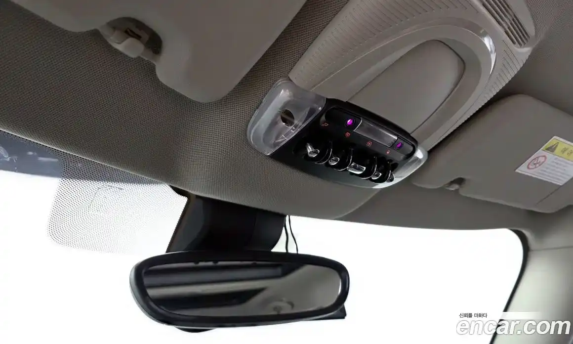 Mini Countryman 2018 2.0 Автомат в Москве № 628060, фото 18