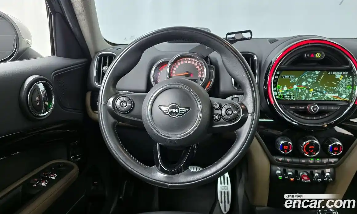 Mini Countryman 2018 2.0 Автомат в Москве № 628119, фото 13