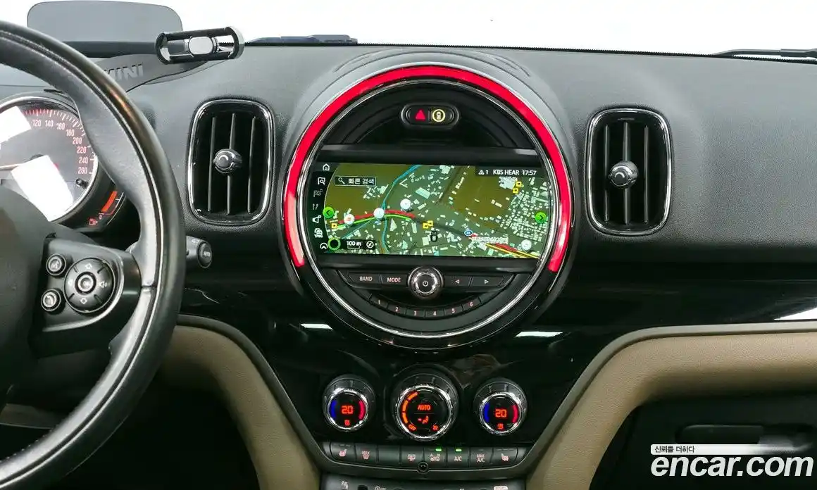 Mini Countryman 2018 2.0 Автомат в Москве № 628119, фото 14