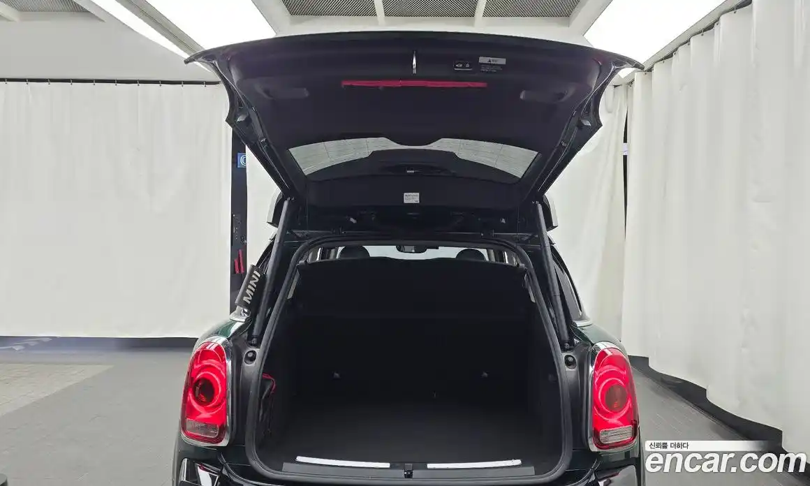 Mini Countryman 2018 2.0 Автомат в Москве № 628119, фото 20