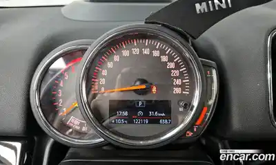 Mini Countryman 2018 2.0 Автомат в Москве № 628119, миниатюра 8