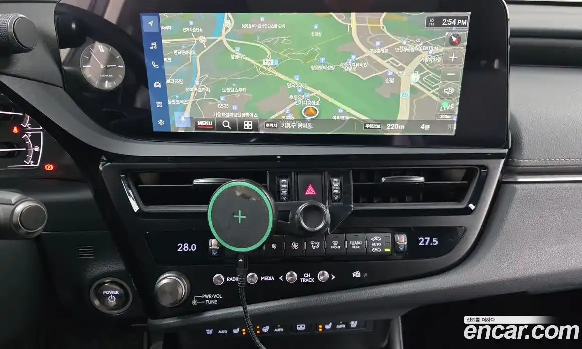 Lexus ES 2023 2.5 Автомат в Москве № 628532, фото 15