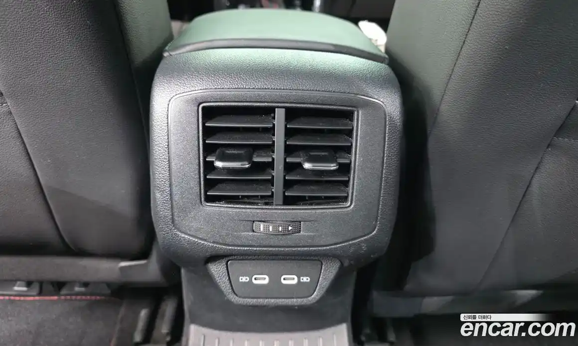 Volkswagen T-Roc 2022 2.0 Автомат в Москве № 628828, фото 18