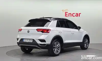 Volkswagen T-Roc 2022 2.0 Автомат в Москве № 628828, миниатюра 2