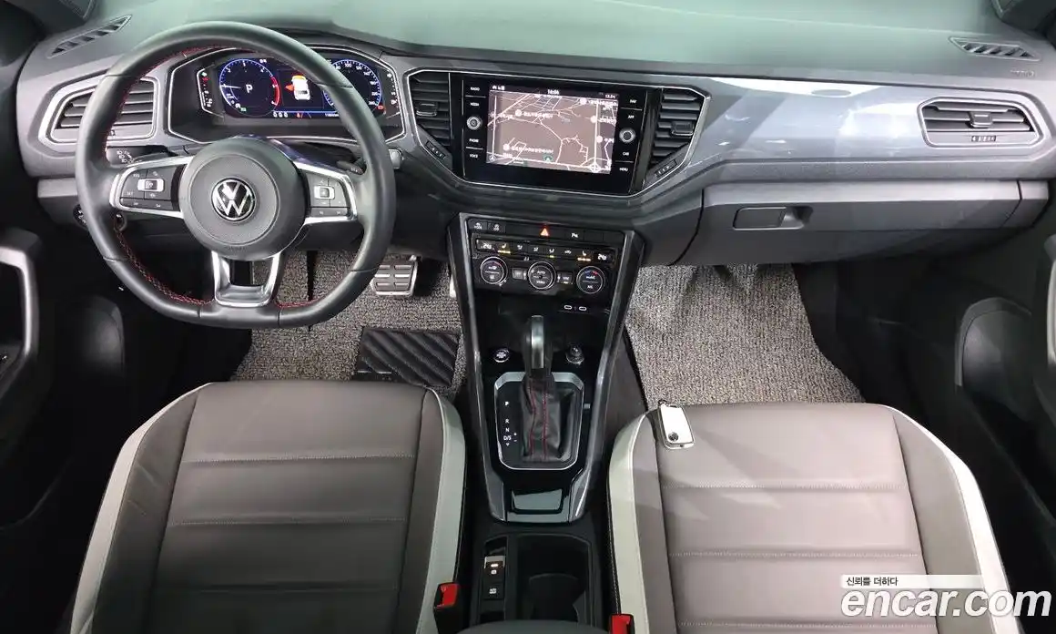 Volkswagen T-Roc 2022 2.0 Автомат в Москве № 628828, фото 7