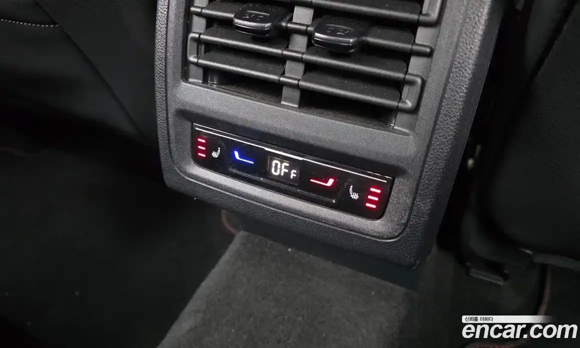 Volkswagen Golf 2024 2.0 Автомат в Москве № 628879, фото 18