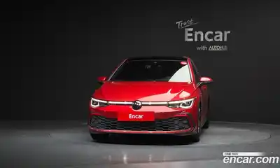 Volkswagen Golf 2024 2.0 Автомат в Москве № 628879, миниатюра 3