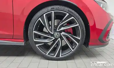 Volkswagen Golf 2024 2.0 Автомат в Москве № 628879, миниатюра 5