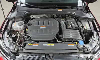 Volkswagen Golf 2024 2.0 Автомат в Москве № 628879, миниатюра 6