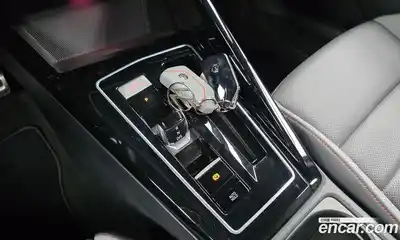 Volkswagen Golf 2024 2.0 Автомат в Москве № 628879, миниатюра 9