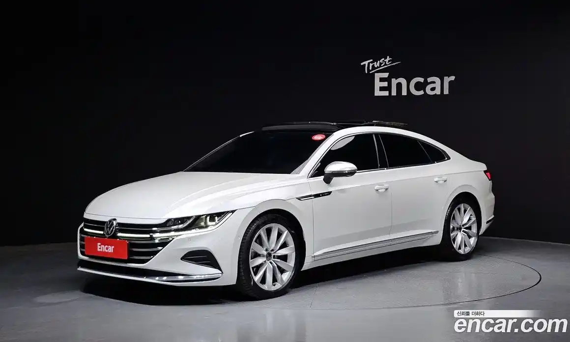 Volkswagen Arteon 2022 2.0 Автомат в Москве № 628902, фото 1
