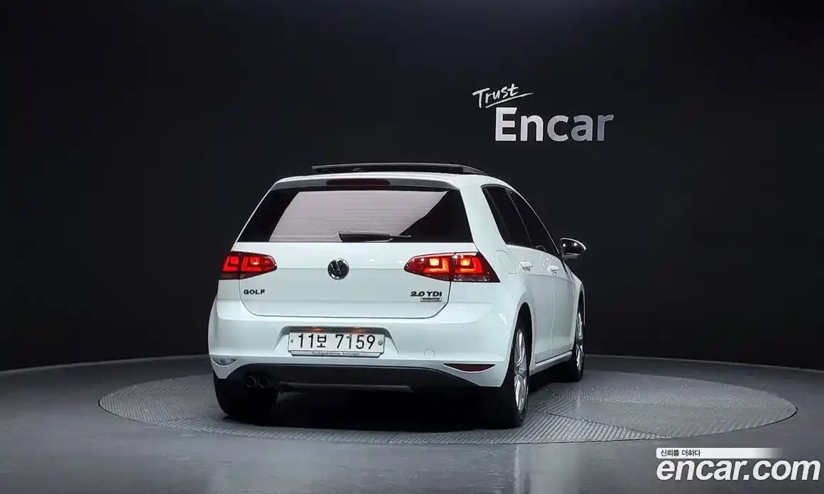 Volkswagen Golf 2015 2.0 Автомат в Москве № 628917, фото 4