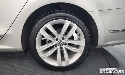 Volkswagen Passat 2018 2.0 Автомат в Москве № 629052, миниатюра 5