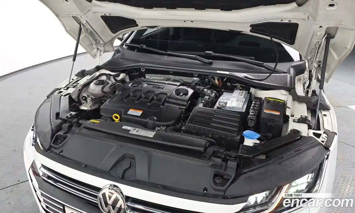 Volkswagen Arteon 2019 2.0 Автомат в Москве № 629064, фото 5