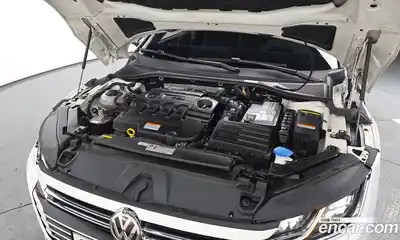 Volkswagen Arteon 2019 2.0 Автомат в Москве № 629064, миниатюра 5