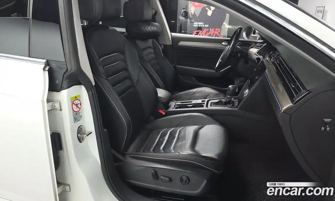 Volkswagen Arteon 2019 2.0 Автомат в Москве № 629064, фото 9