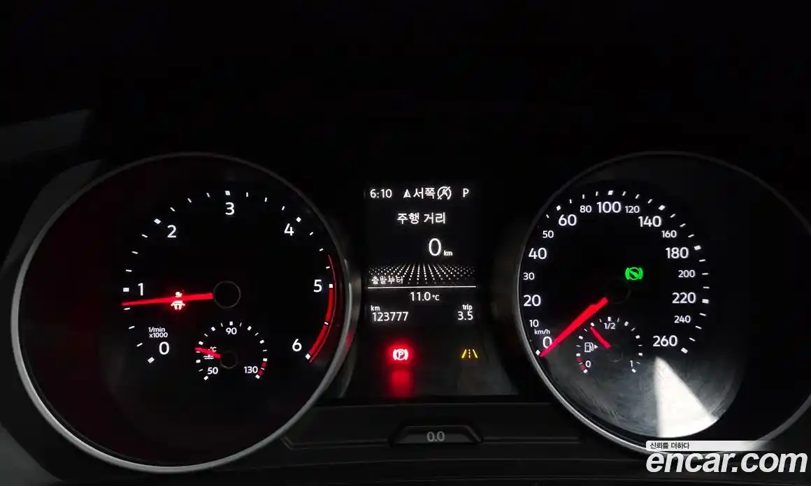 Volkswagen Tiguan 2018 2.0 Автомат в Москве № 629114, фото 8