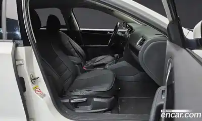 Volkswagen Jetta 2014 1.6 Автомат в Москве № 629211, миниатюра 11