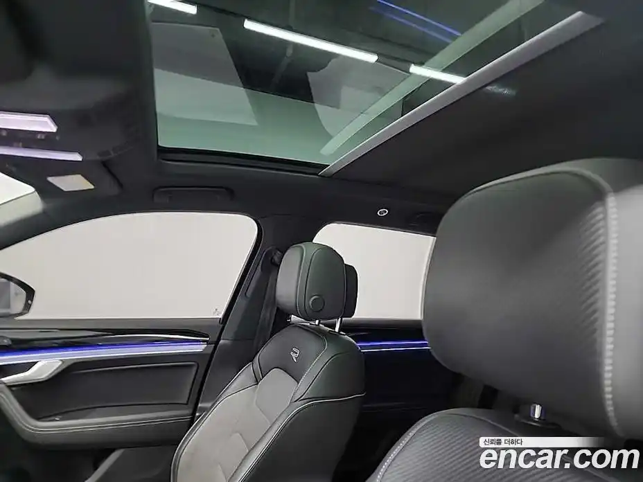 Volkswagen Touareg 2023 3.0 Автомат в Москве № 629295, фото 14