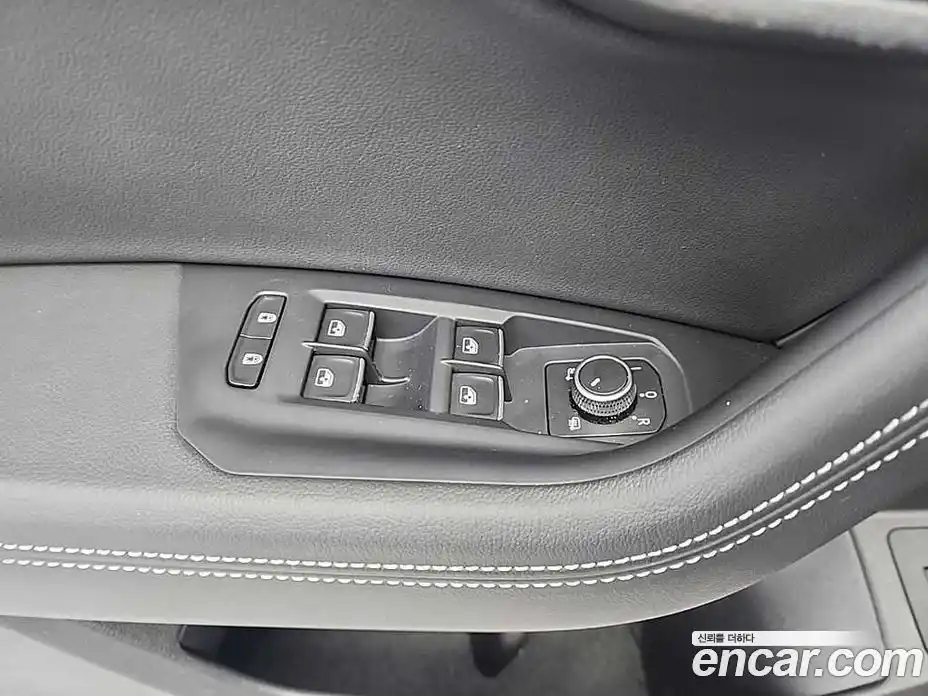 Volkswagen Touareg 2023 3.0 Автомат в Москве № 629295, фото 16