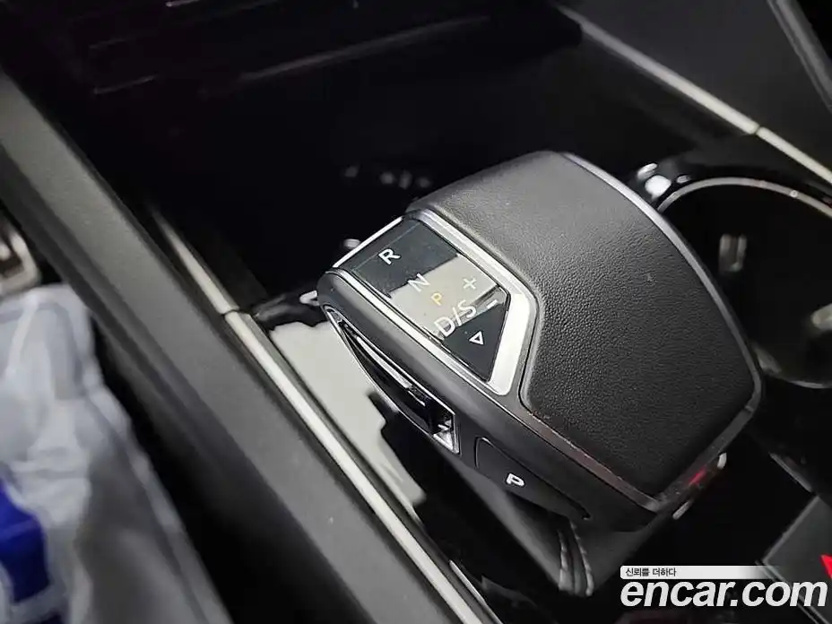 Volkswagen Touareg 2023 3.0 Автомат в Москве № 629295, фото 8