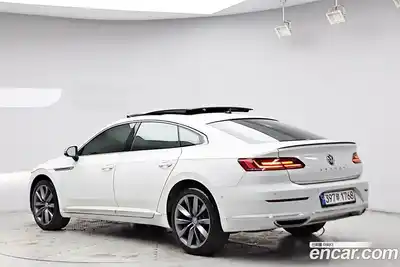 Volkswagen Arteon 2020 2.0 Автомат в Москве № 629321, миниатюра 2
