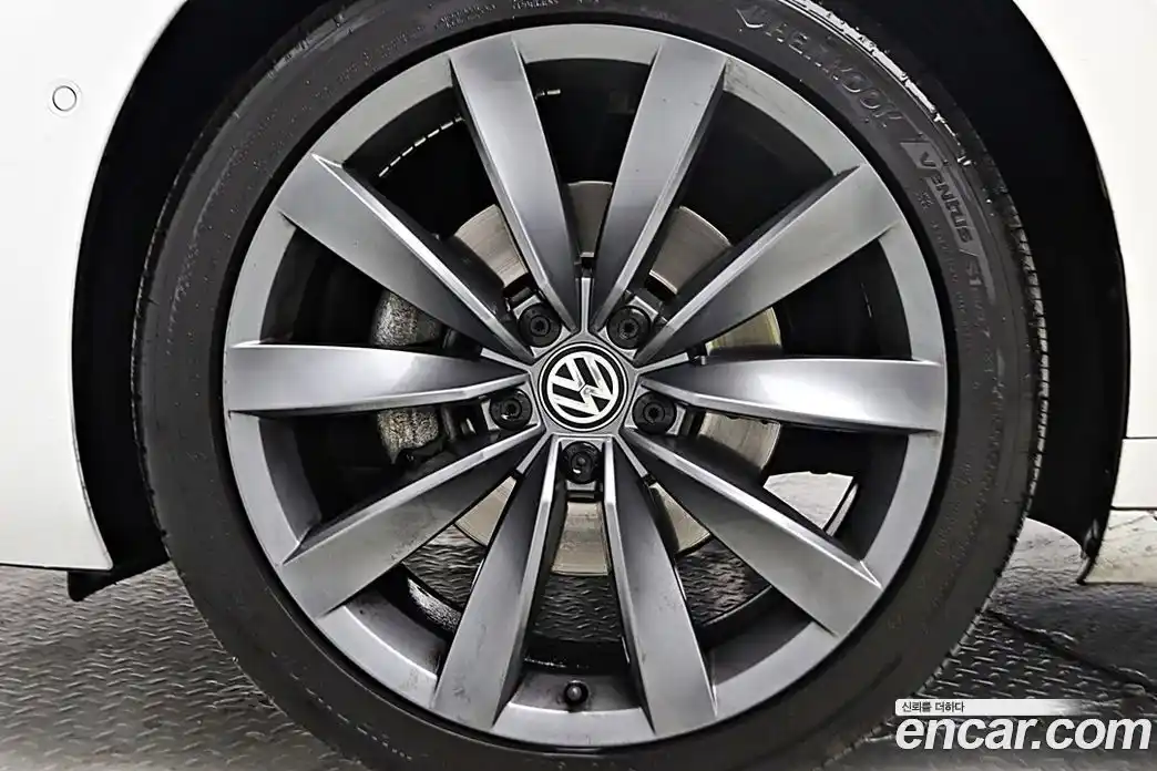 Volkswagen Arteon 2020 2.0 Автомат в Москве № 629321, фото 5