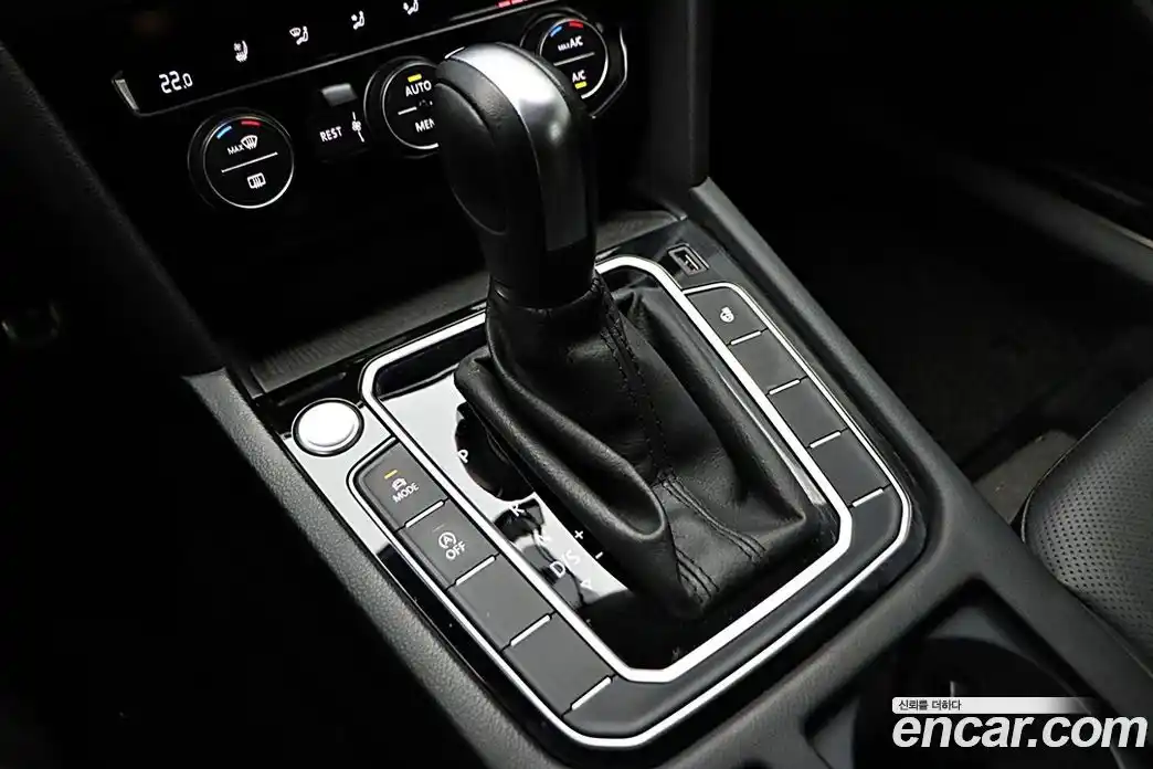 Volkswagen Arteon 2020 2.0 Автомат в Москве № 629321, фото 9