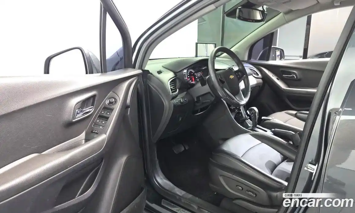 Chevrolet Trax 2018 1.6 Автомат в Москве № 105645, фото 11