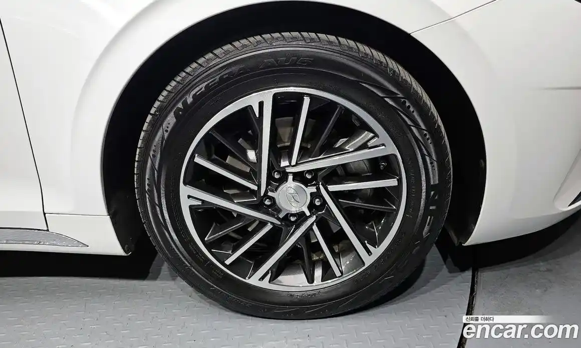 Hyundai Grandeur 2021 2.5 Автомат в Москве № 124595, фото 5