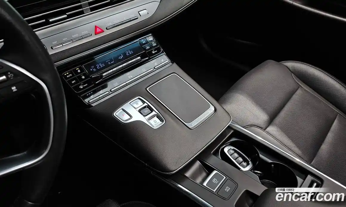 Hyundai Grandeur 2021 2.5 Автомат в Москве № 124595, фото 9