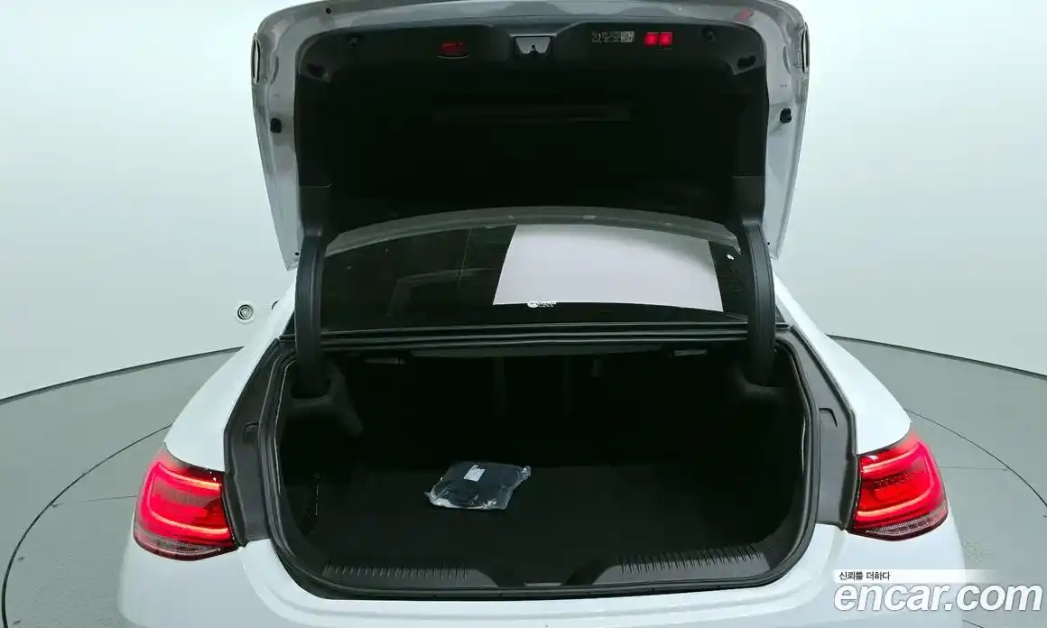 Mercedes-Benz CLS-Class 2023 2.0 Автомат в Москве № 160510, фото 20