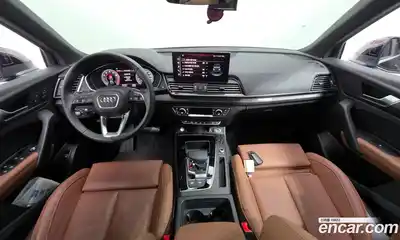 Audi Q5 2023 2.0 Автомат в Москве № 162372, миниатюра 7