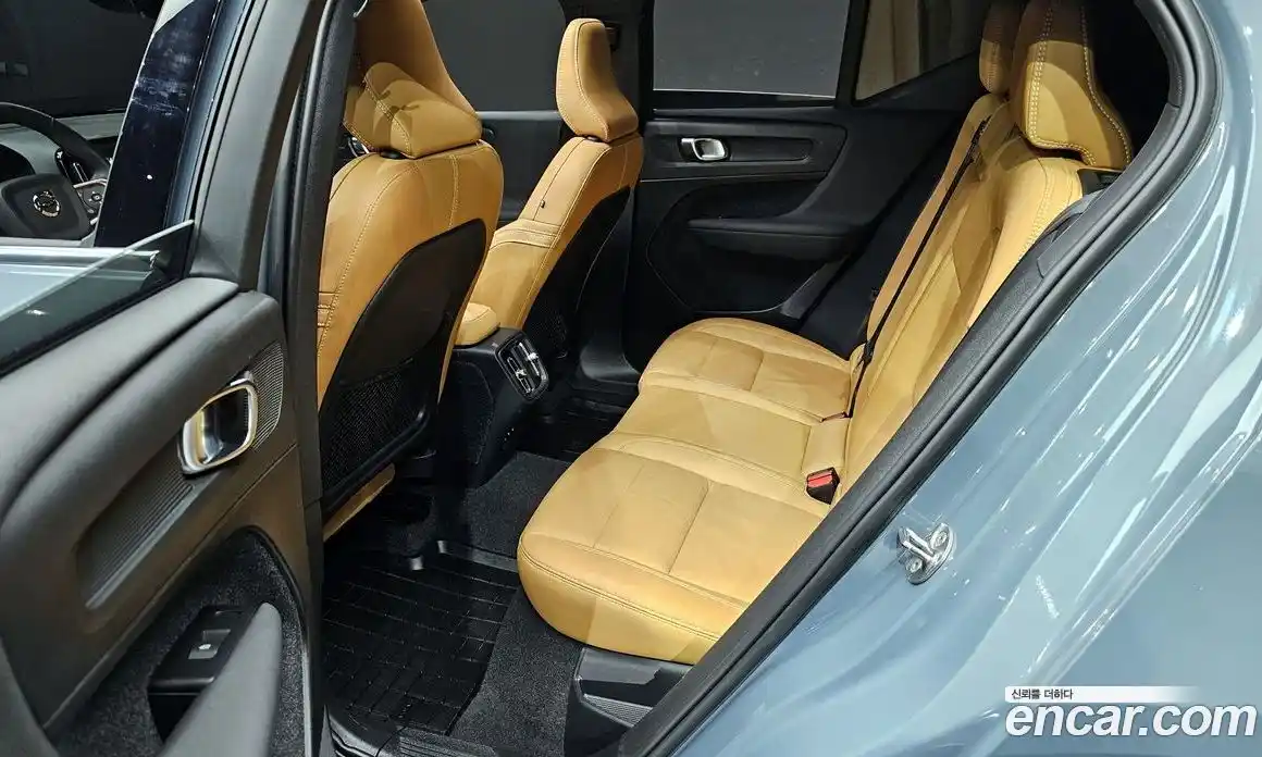 Volvo XC40 2022 2.0 Автомат в Москве № 164289, фото 12