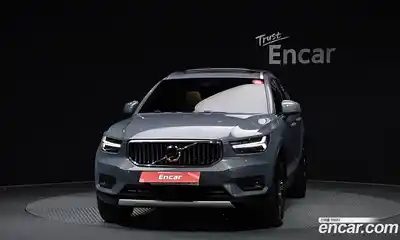 Volvo XC40 2022 2.0 Автомат в Москве № 164289, миниатюра 3
