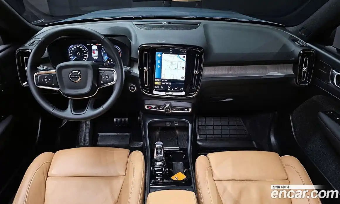 Volvo XC40 2022 2.0 Автомат в Москве № 164289, фото 7